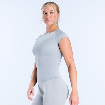 DFYNE Defy Short Sleeve Top