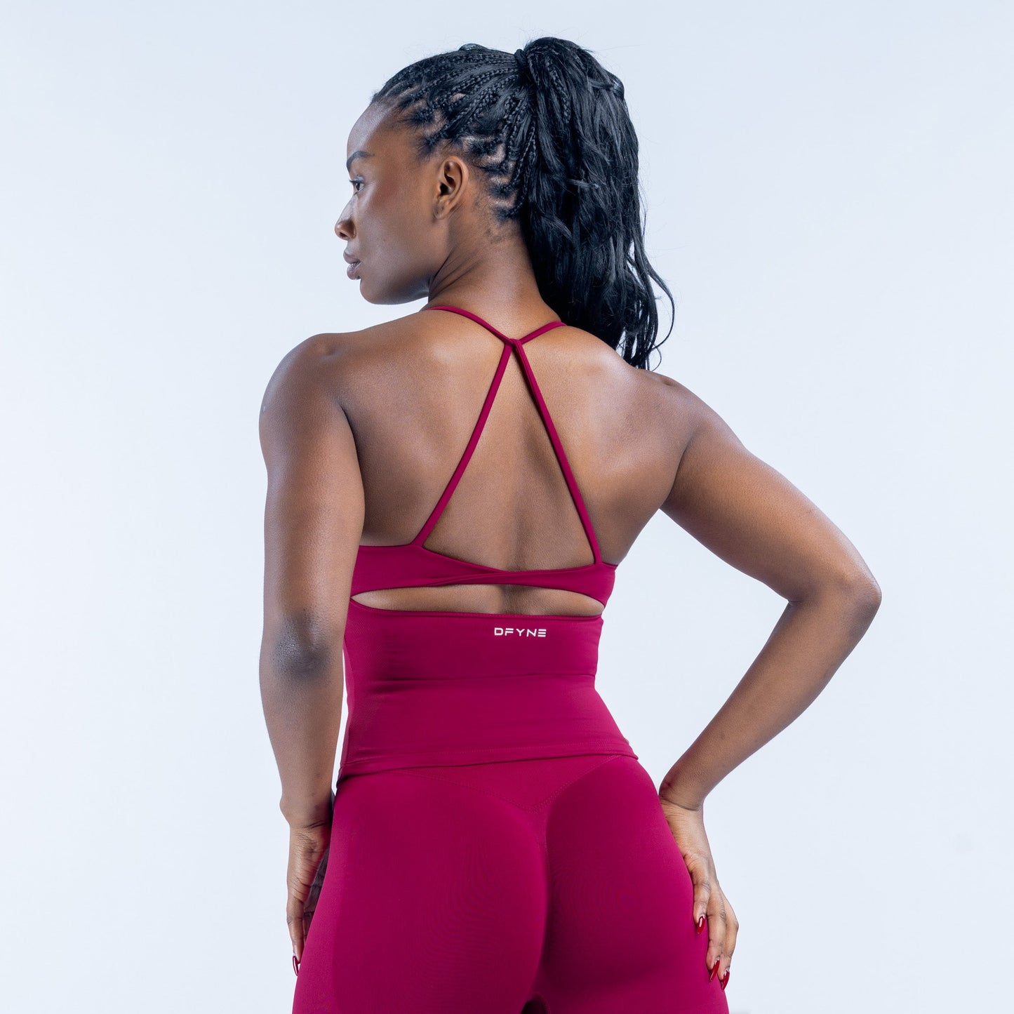 DFYNE Dynamic Twist Back Top