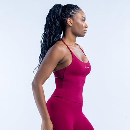 DFYNE Dynamic Twist Back Top