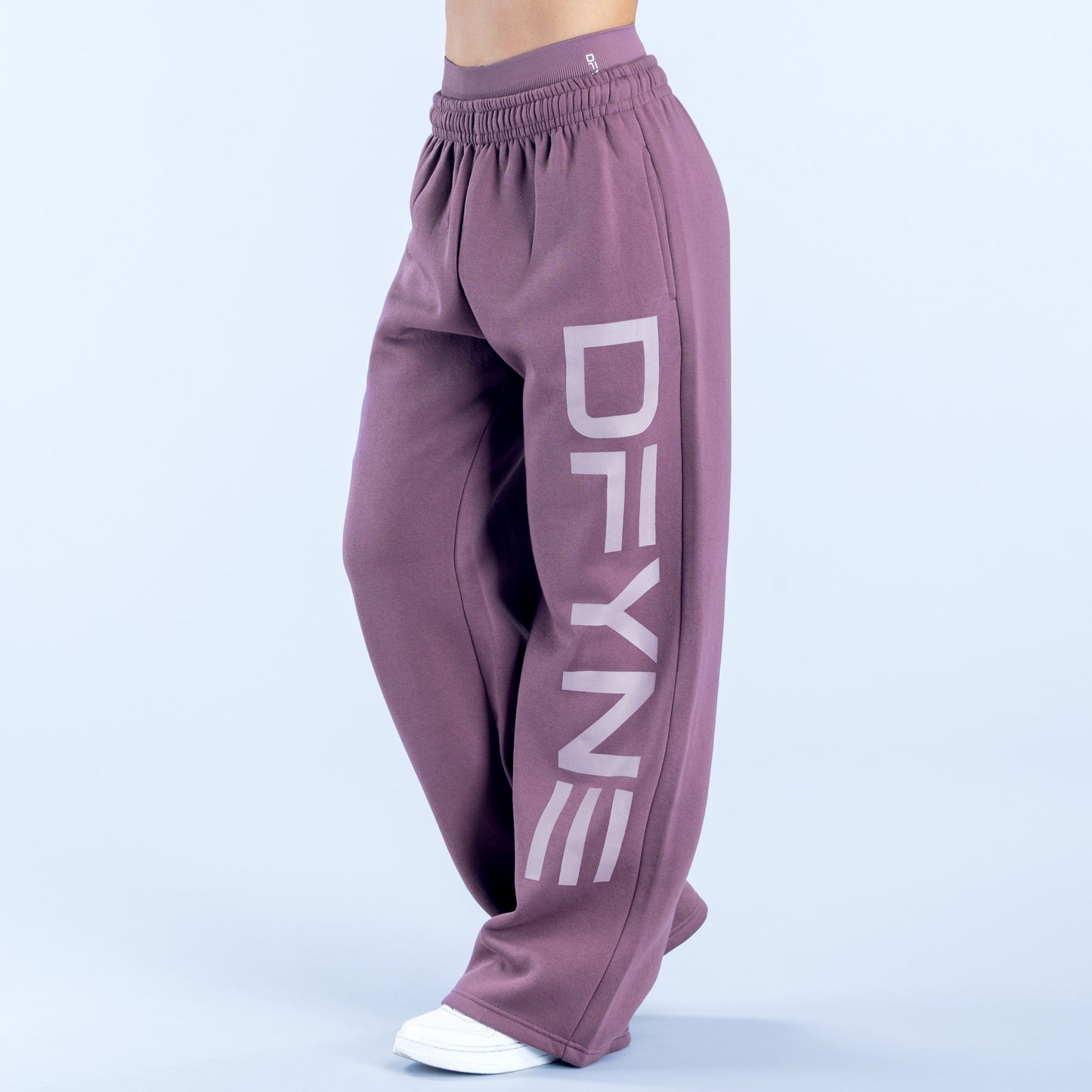 DFYNE Signature Wide Leg Jogger
