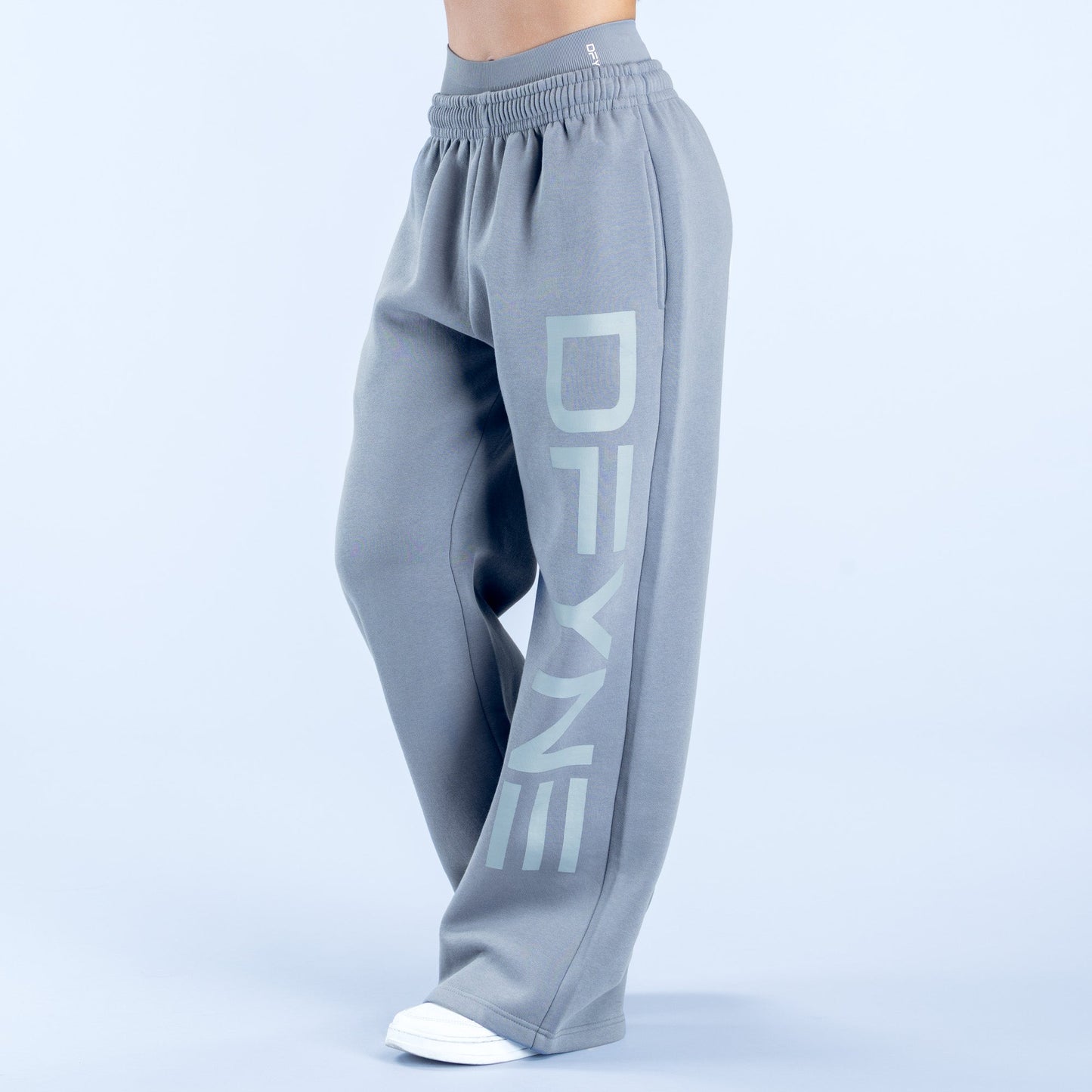 DFYNE Signature Wide Leg Jogger