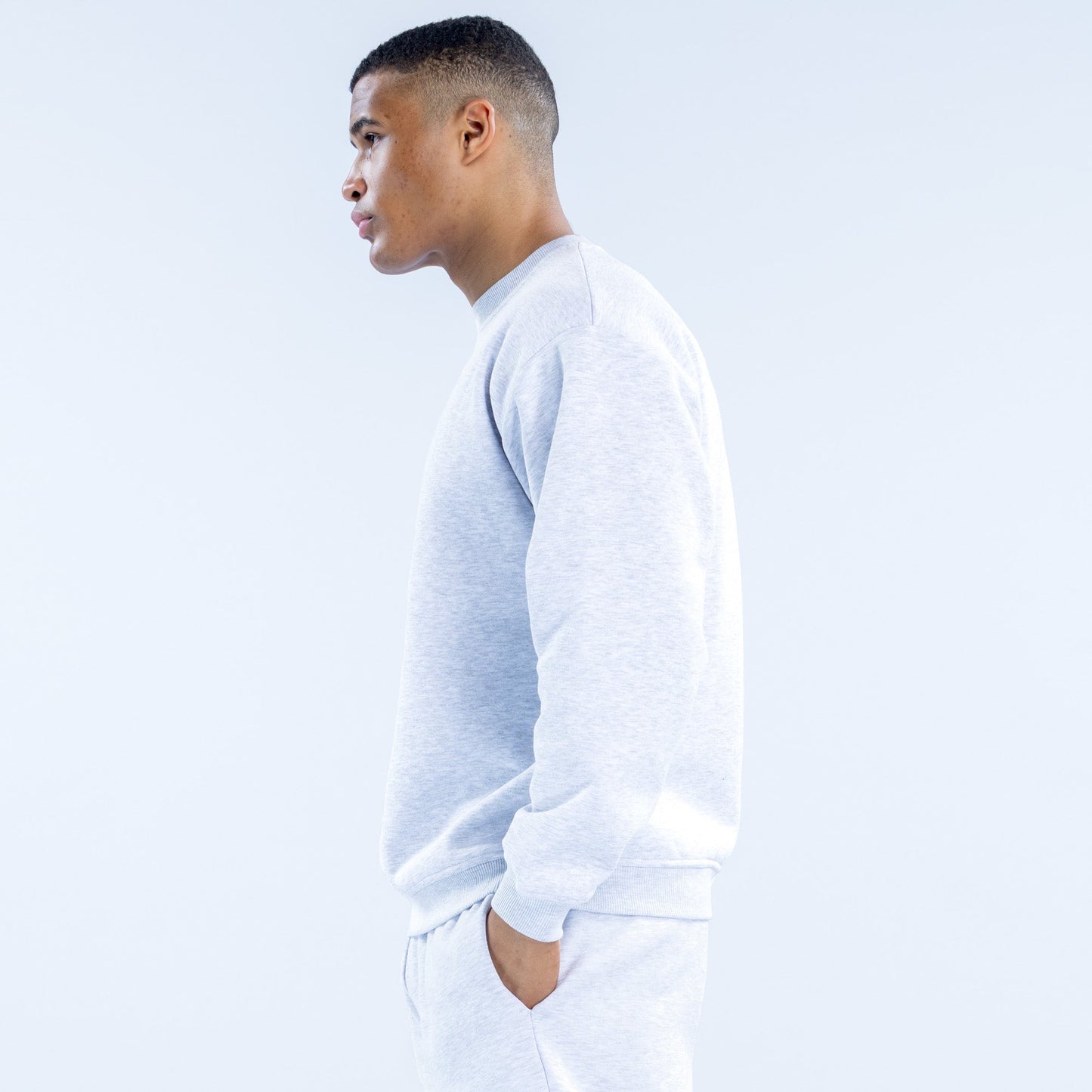 DFYNE Recharge Sweatshirt