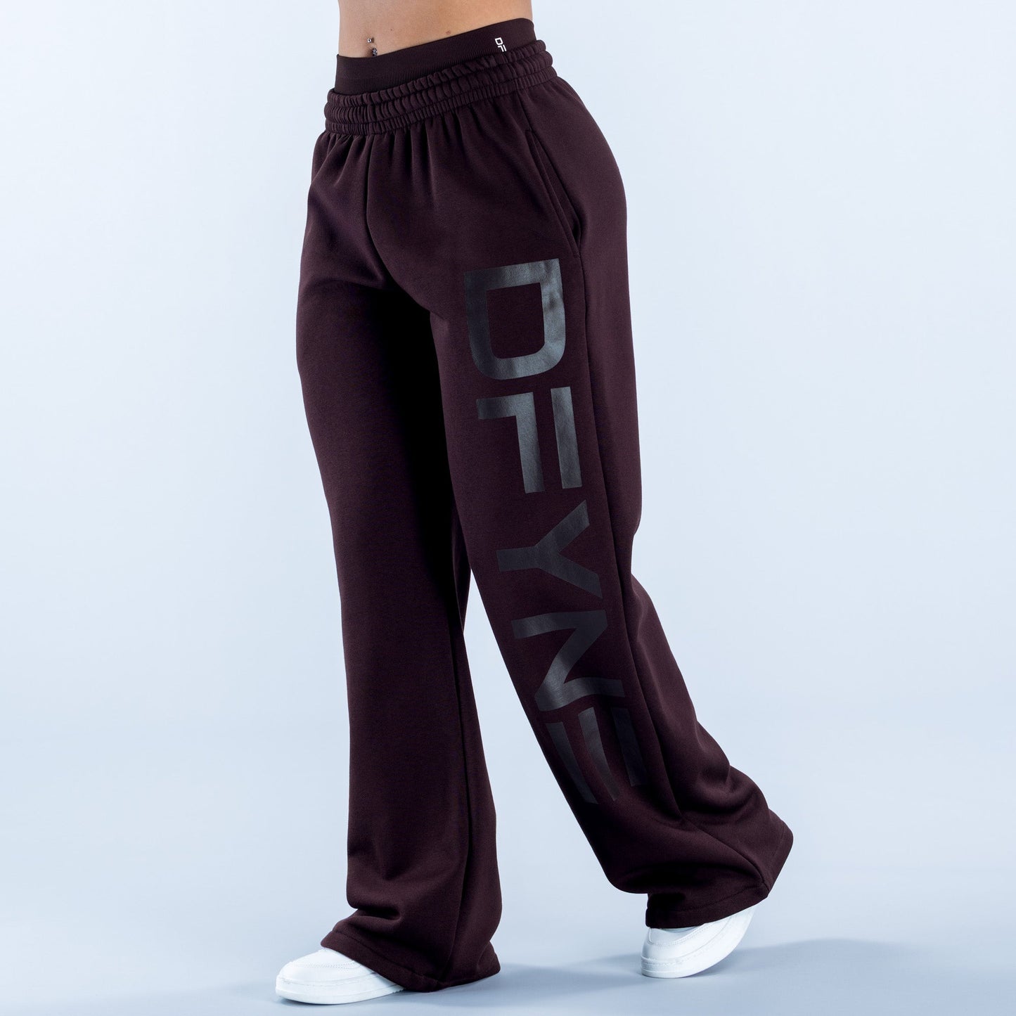 DFYNE Signature Wide Leg Jogger