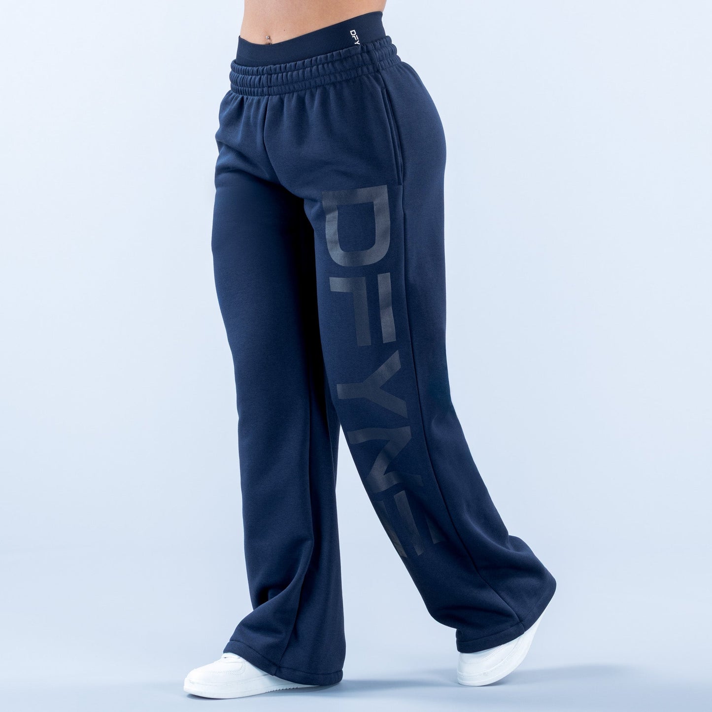 DFYNE Signature Wide Leg Jogger