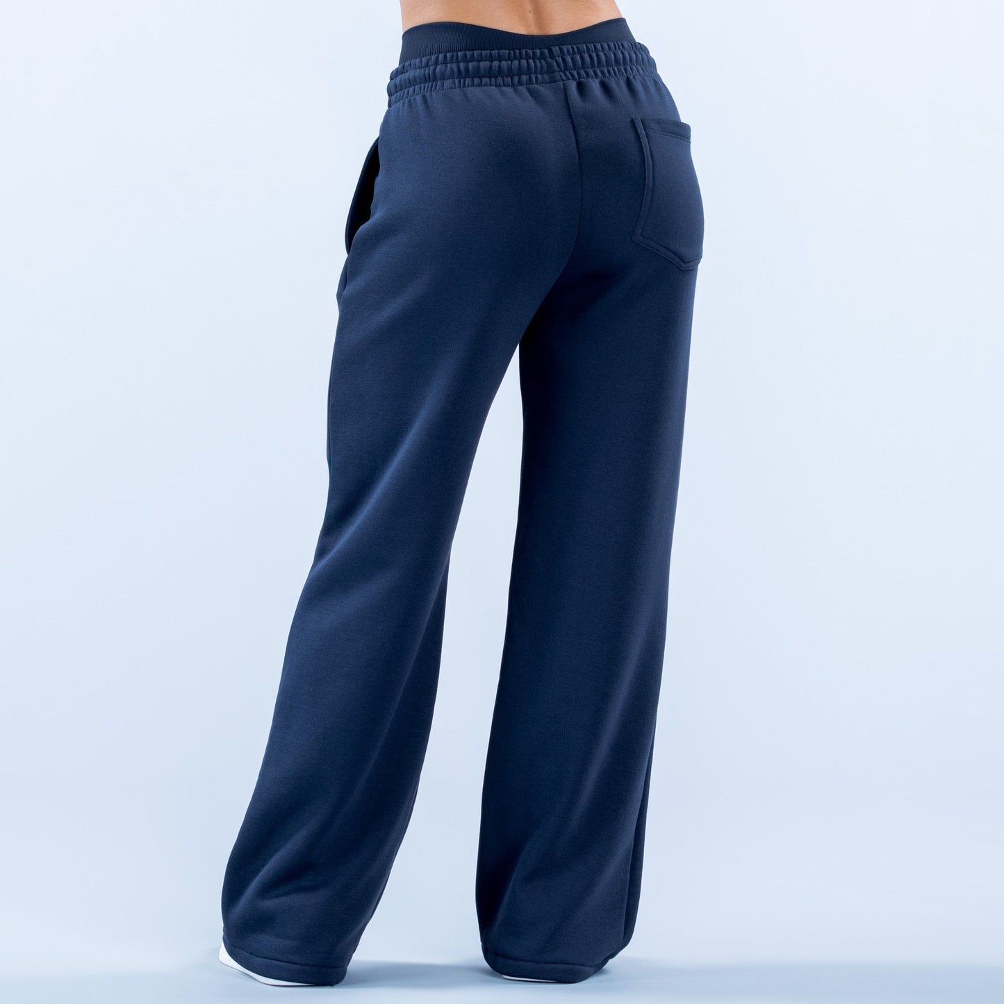 DFYNE Signature Wide Leg Jogger