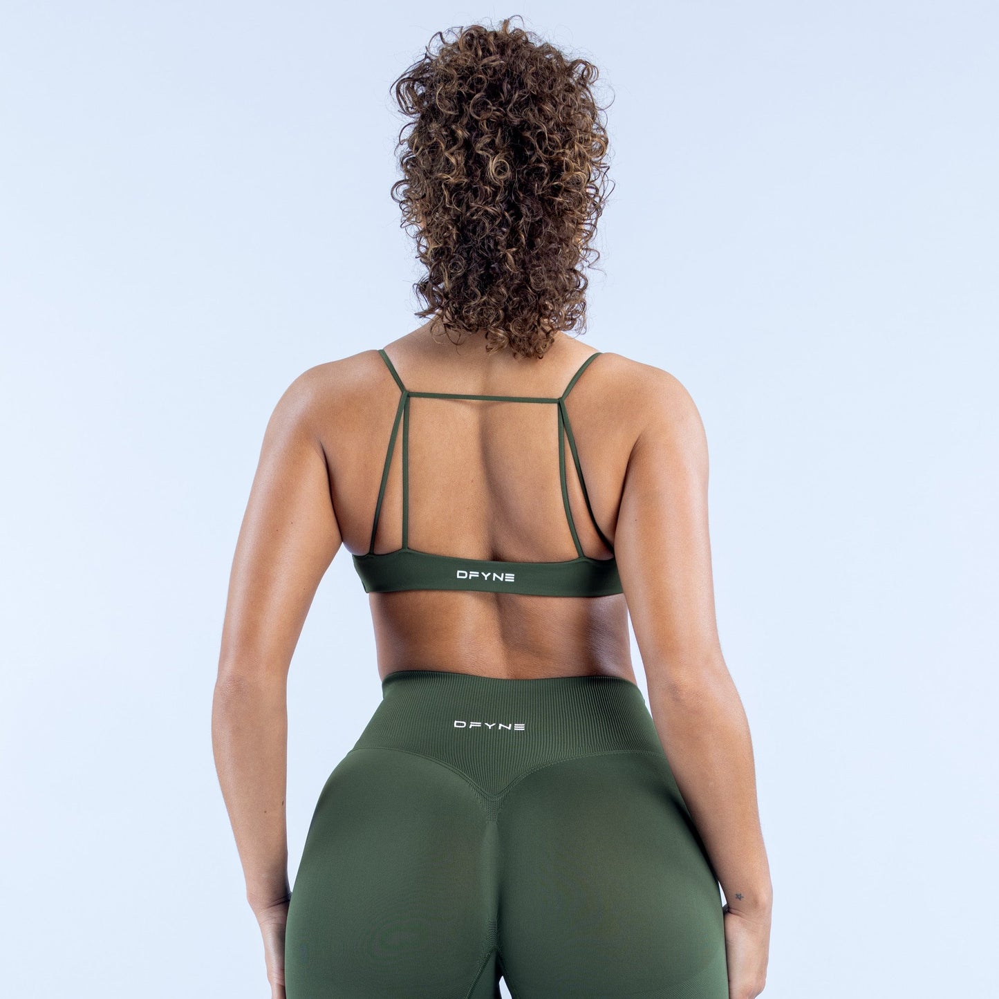DFYNE Vision Twist Front Sports Bra